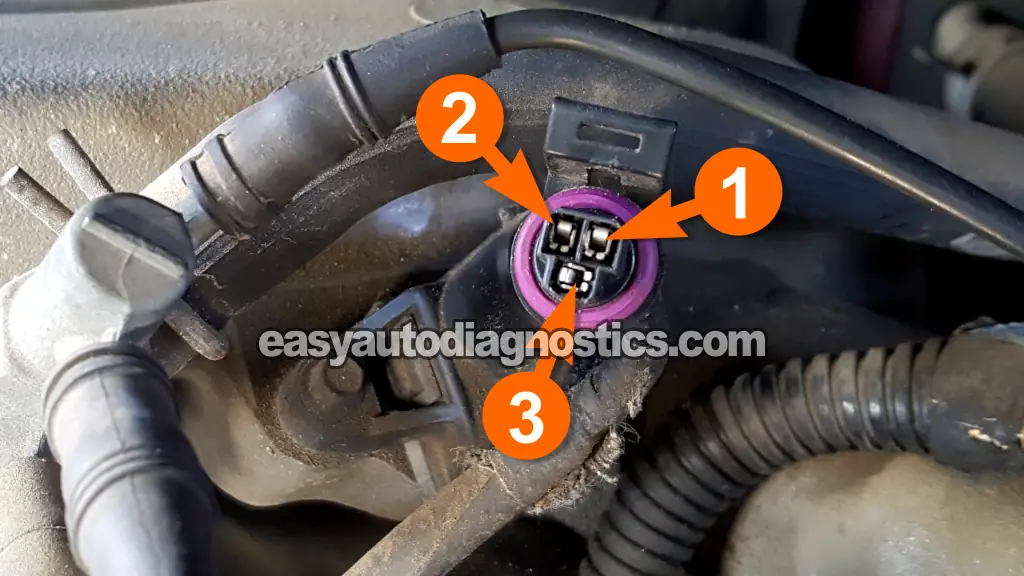 Checking The MAP Signal With A Multimeter. How To Test The MAP Sensor (1996, 1997, 1998, 1999, 2000 3.8L V6 Grand Caravan, Town And Country, Grand Voyager)